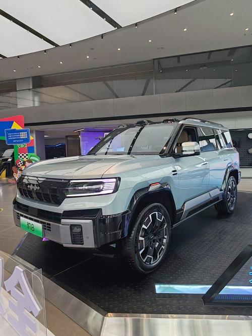 广州216比亚迪方程豹硬派越野的爆款，英菲尼迪35周年与你共成长